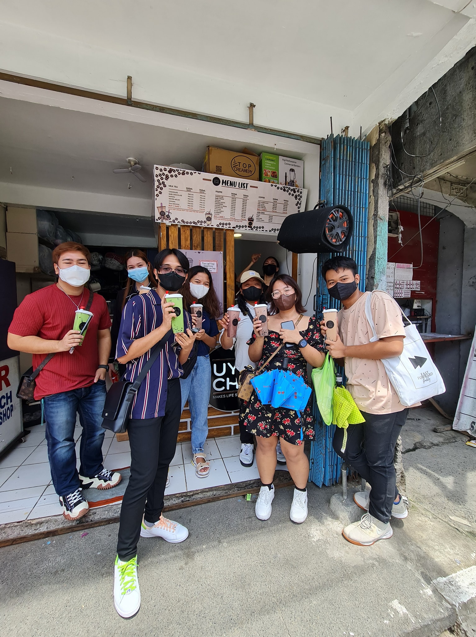 UYU CHA MAIN BRANCH CUSTOMERS WITH OWNER